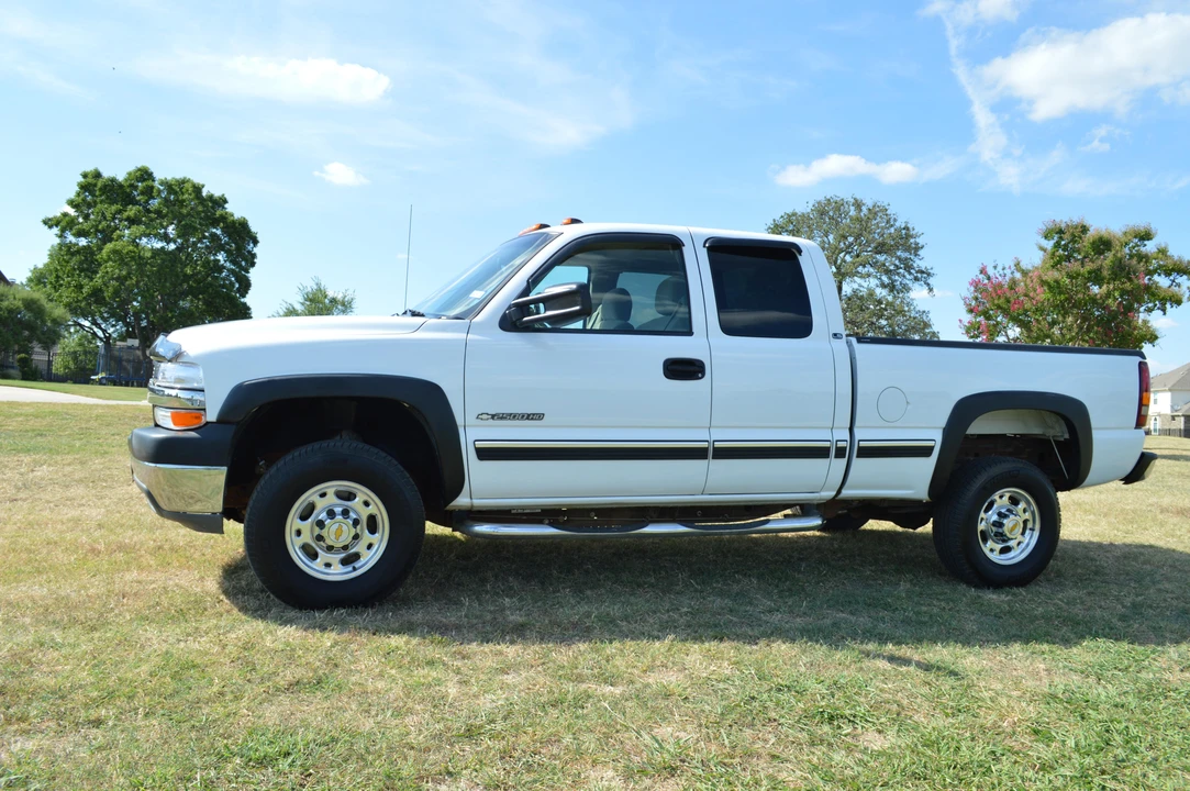 2001 Chevrolet Silverado Heavy Duty 1st Gen - Image 10 of 31