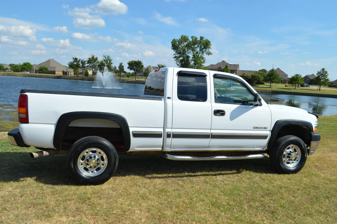 2001 Chevrolet Silverado Heavy Duty 1st Gen - Image 19 of 31