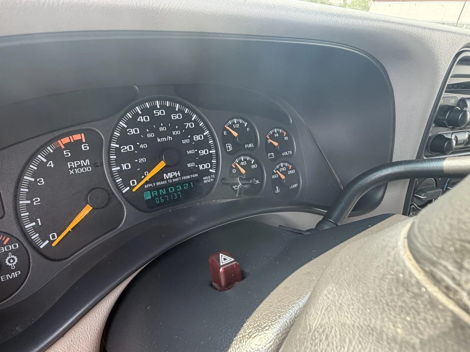 2001 Chevrolet Silverado Heavy Duty 1st Gen - Image 18 of 31