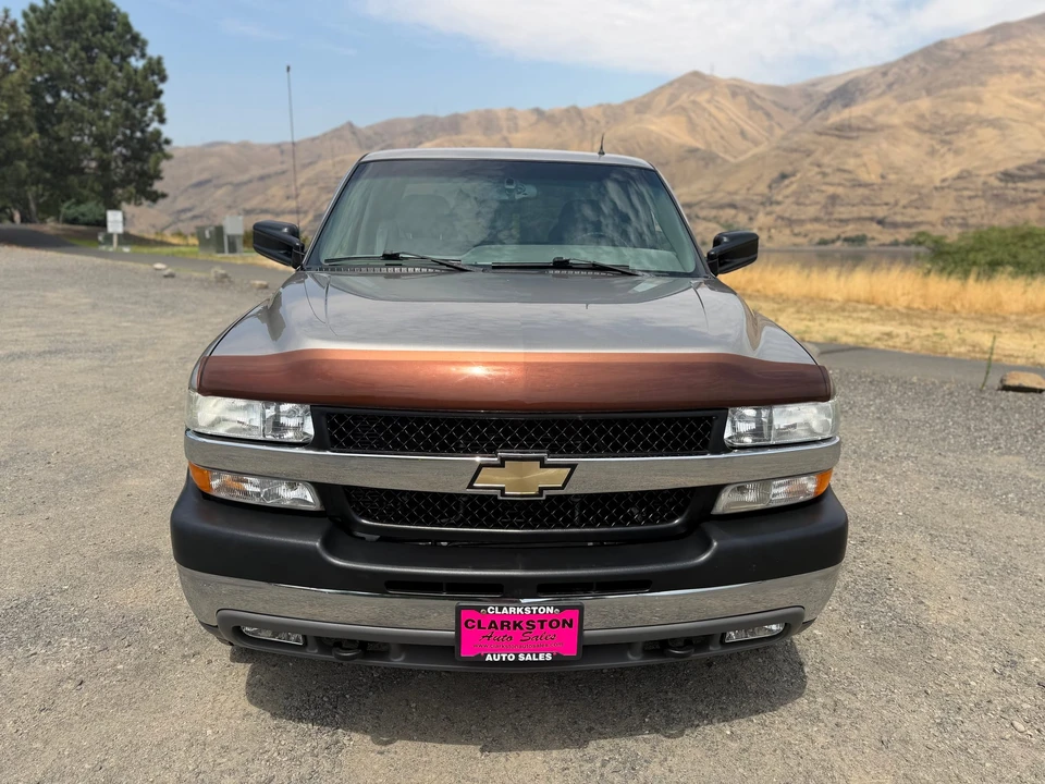 2001 Chevrolet Silverado Heavy Duty 1st Gen - Image 3 of 31