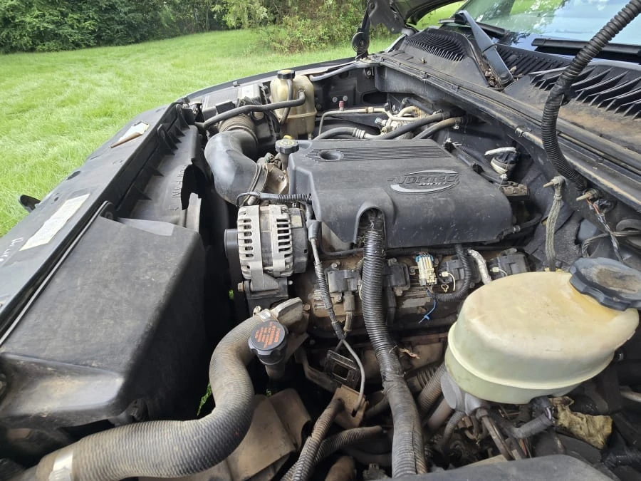 2001 Chevrolet Silverado Heavy Duty 1st Gen - Image 13 of 13