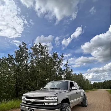 2001 Chevrolet Silverado (Classic) 1500 Extended Cab LT