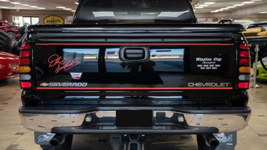 2001 Chevrolet Silverado 1st Gen - Image 15 of 30