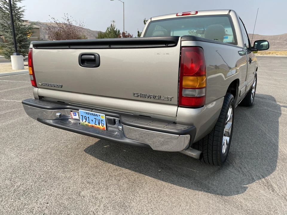 2001 Chevrolet Silverado 1st Gen - Image 14 of 31