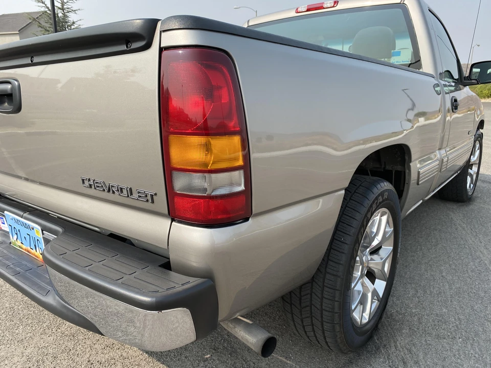 2001 Chevrolet Silverado 1st Gen - Image 28 of 31
