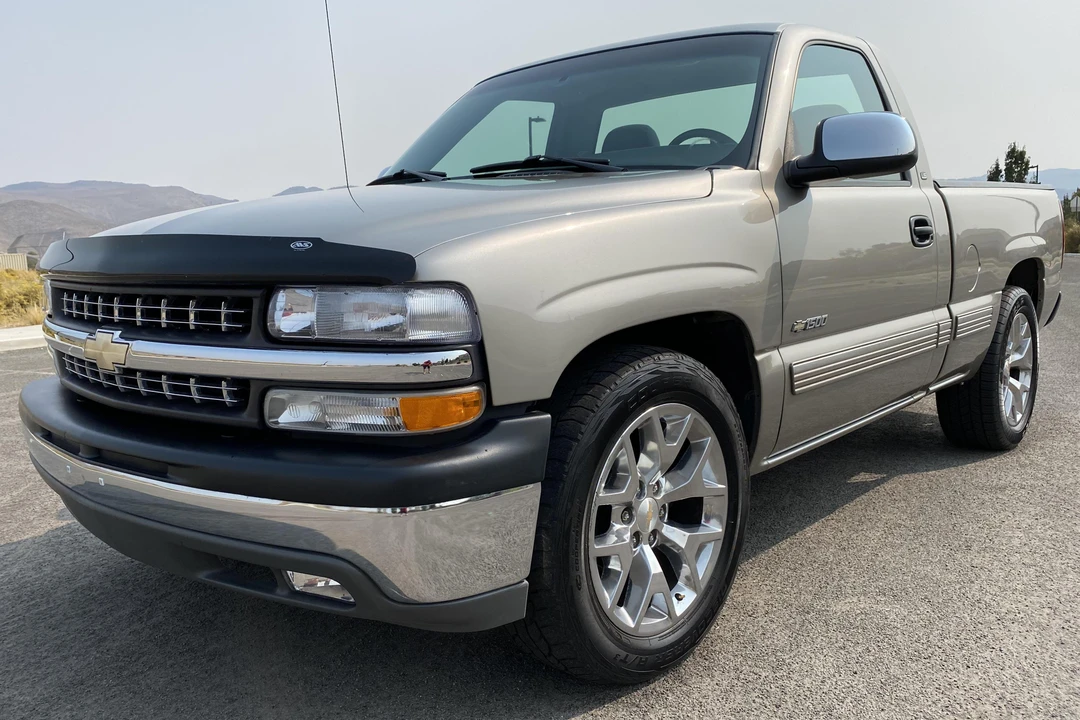 2001 Chevrolet Silverado 1st Gen - Image 3 of 31