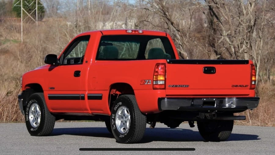 2001 Chevrolet Silverado 1st Gen - Image 2 of 11