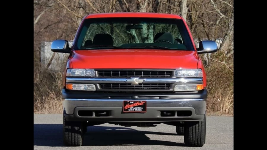 2001 Chevrolet Silverado 1st Gen - Image 3 of 11