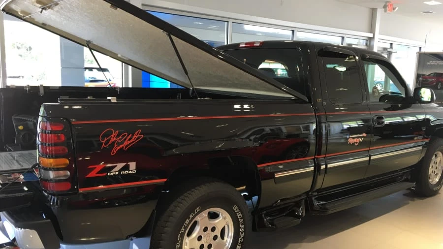2001 Chevrolet Silverado 1st Gen - Image 2 of 5