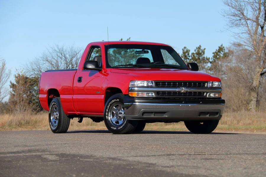 2001 Chevrolet Silverado 1st Gen - Image 6 of 31