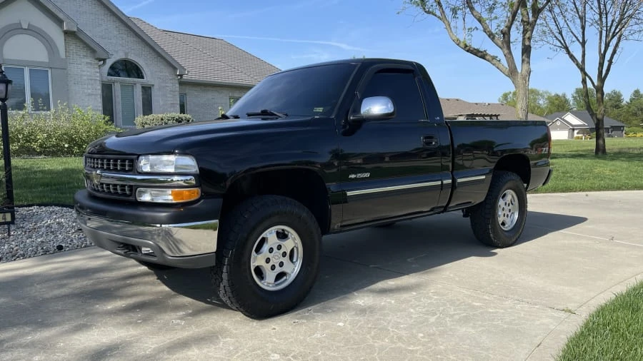 2001 Chevrolet Silverado 1st Gen - Image 7 of 19