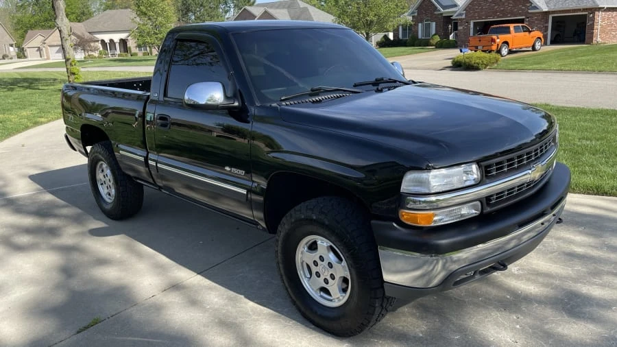 2001 Chevrolet Silverado 1st Gen - Image 10 of 19