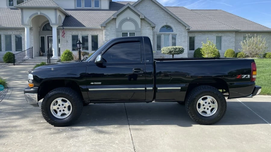 2001 Chevrolet Silverado 1st Gen - Image 6 of 19