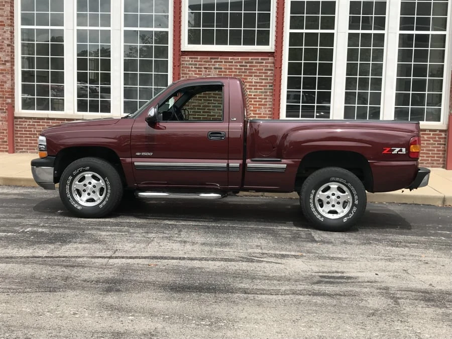 2001 Chevrolet Silverado 1st Gen - Image 2 of 7