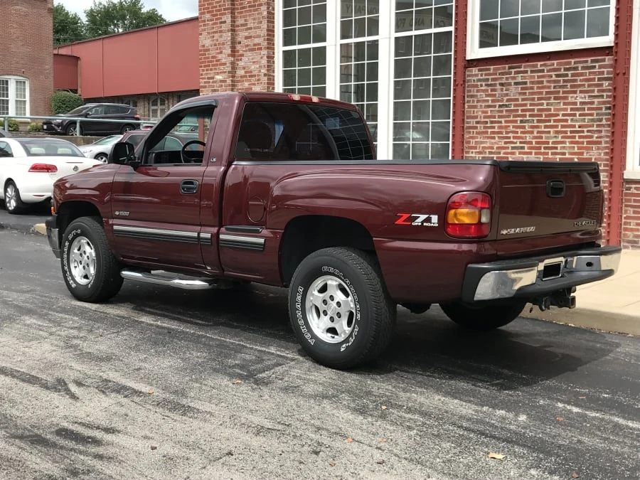 2001 Chevrolet Silverado 1st Gen - Image 3 of 7