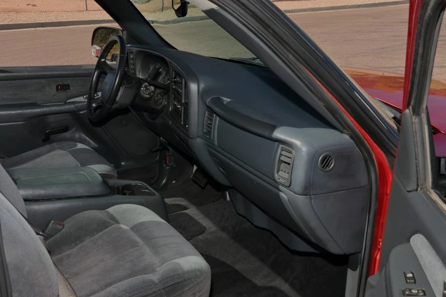 2001 Chevrolet Silverado 1st Gen - Image 26 of 30