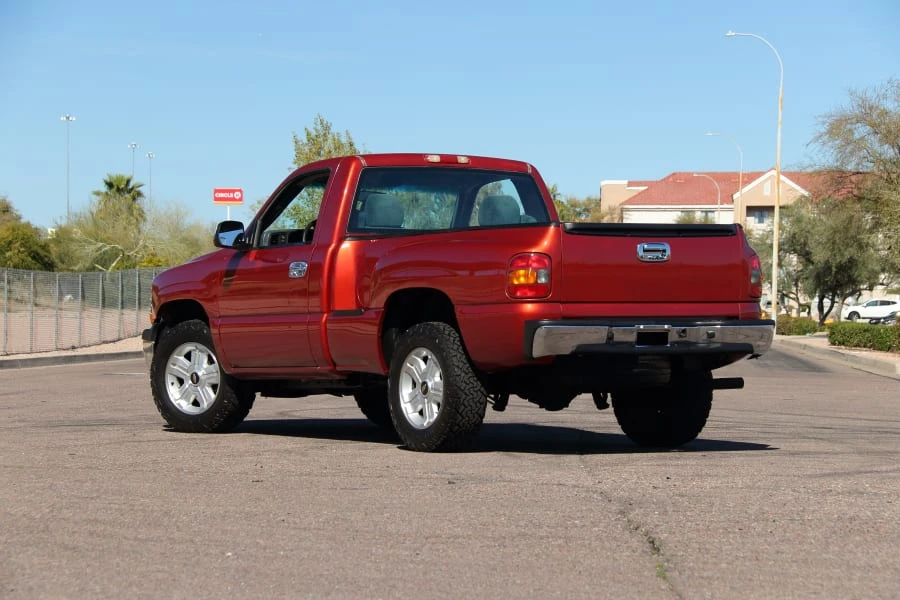 2001 Chevrolet Silverado 1st Gen - Image 3 of 30