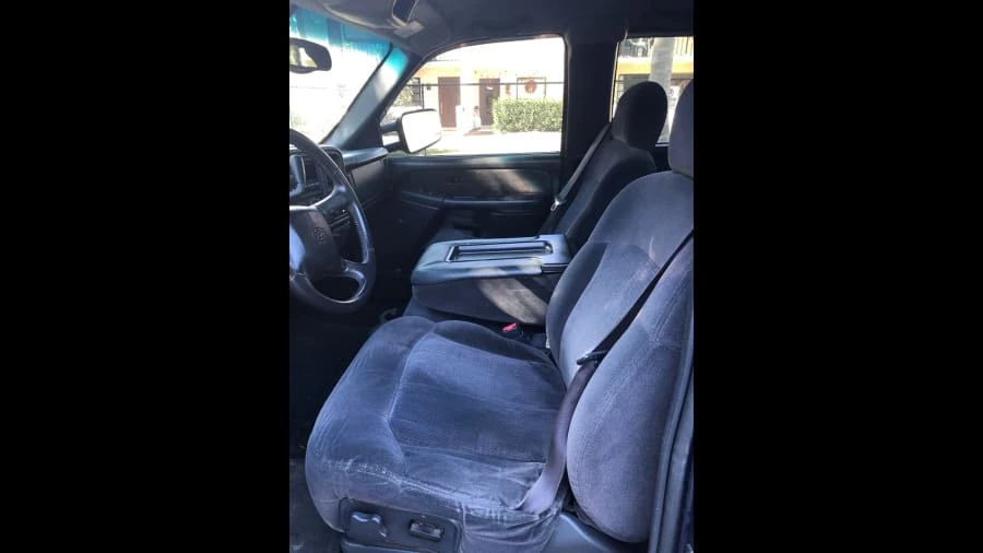 2001 Chevrolet Silverado 1st Gen - Image 3 of 6