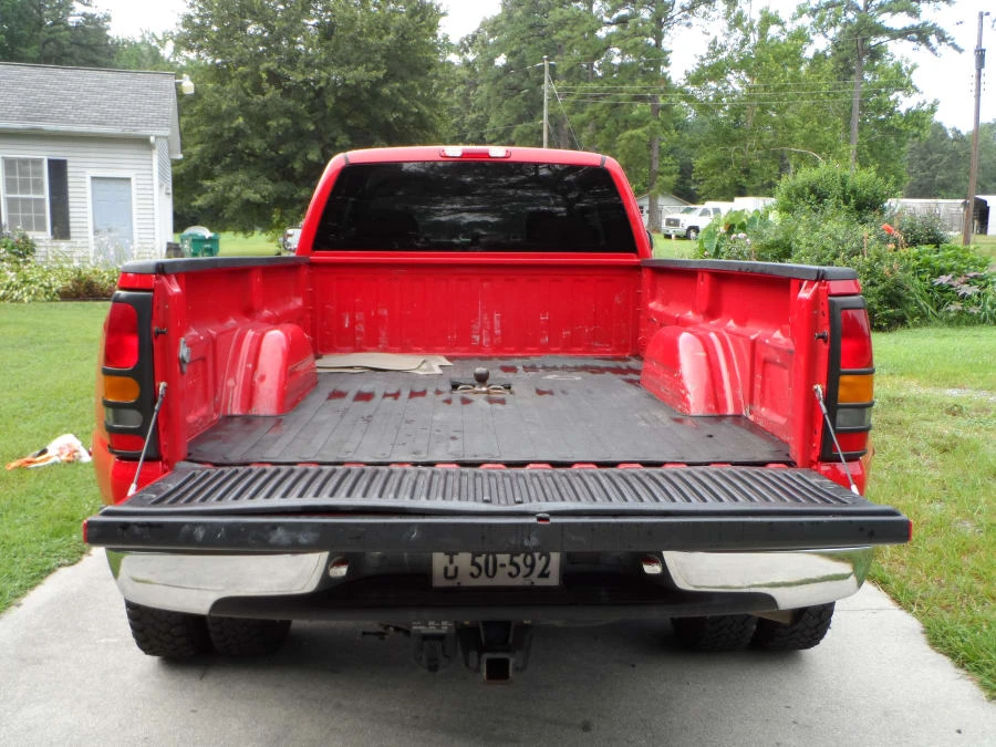2001 Chevrolet Silverado 1st Gen - Image 3 of 8