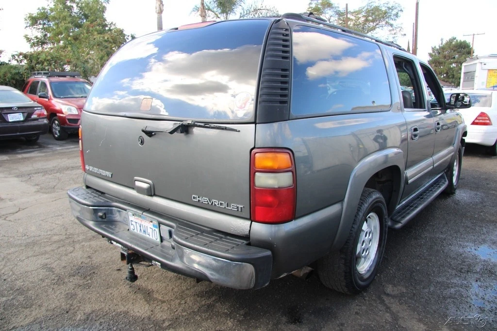 2001 Chevrolet Suburban 9th Gen - Image 6 of 21