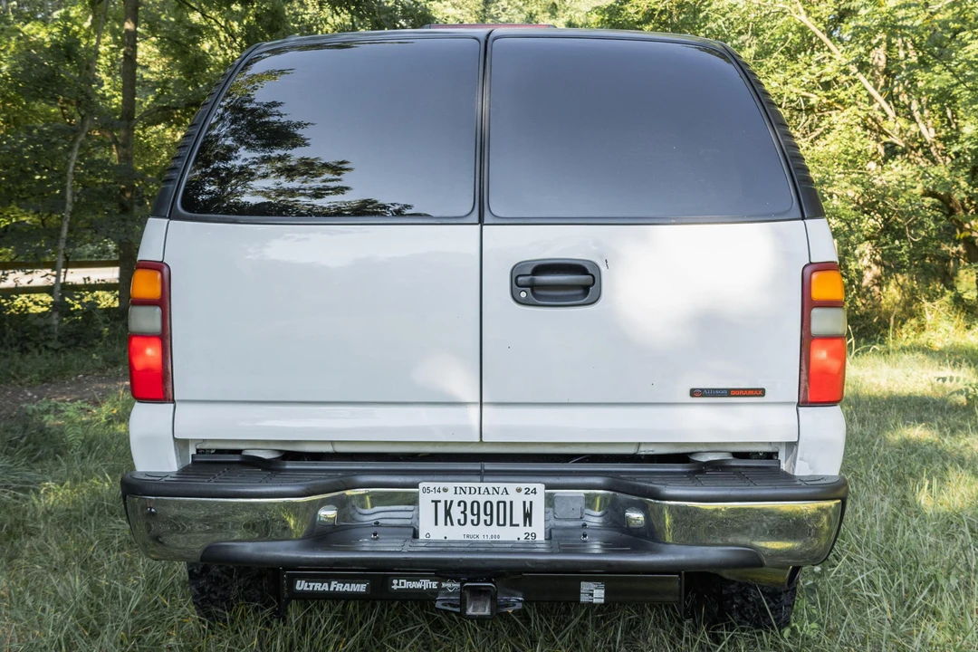 2001 Chevrolet Suburban 8th Gen - Image 5 of 31
