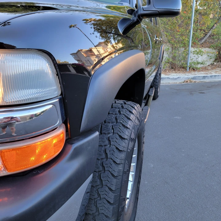 2001 Chevrolet Suburban 9th Gen - Image 23 of 31