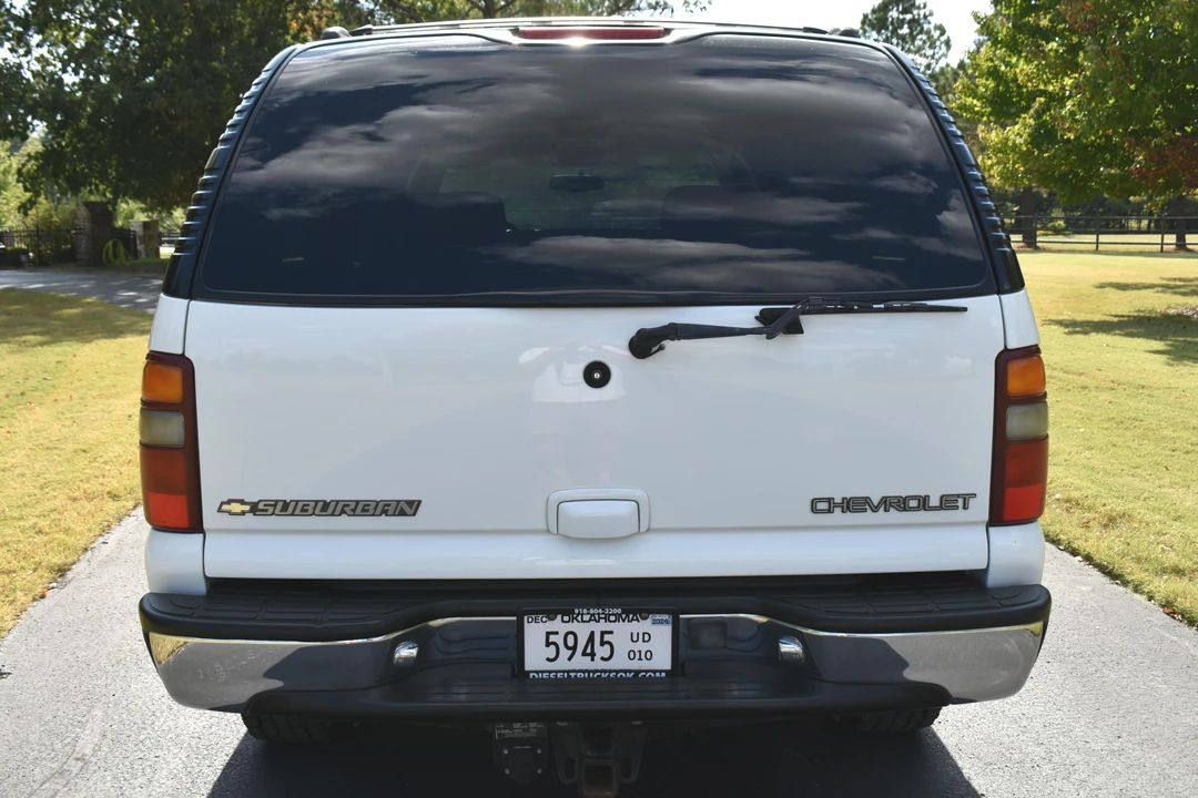 2001 Chevrolet Suburban 8th Gen - Image 5 of 31