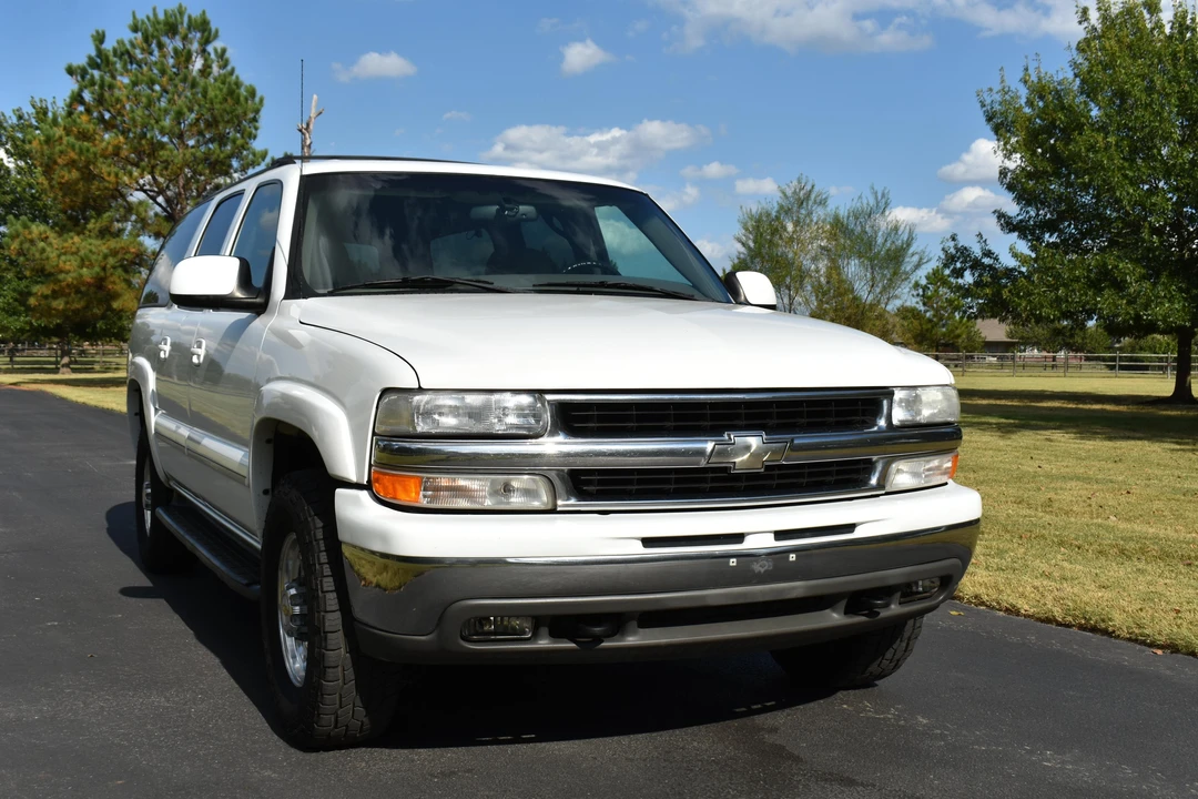 2001 Chevrolet Suburban 8th Gen - Image 20 of 31