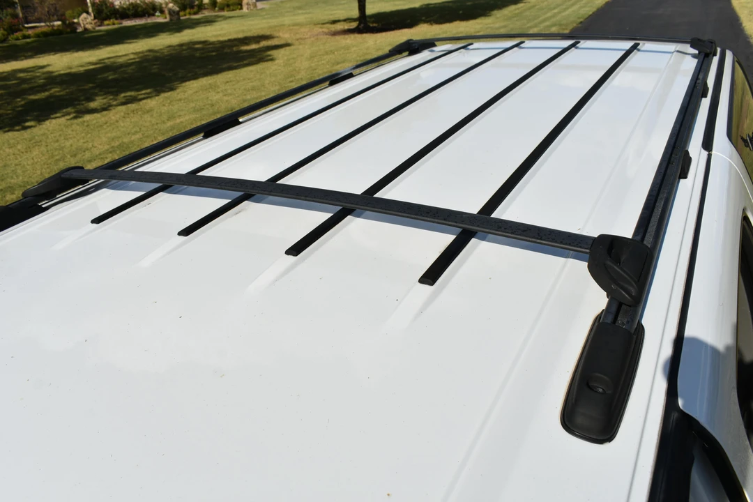 2001 Chevrolet Suburban 8th Gen - Image 28 of 31