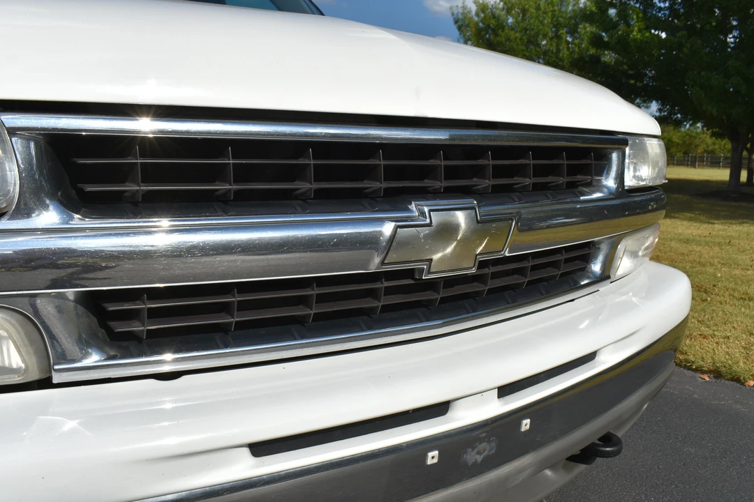 2001 Chevrolet Suburban 8th Gen - Image 22 of 31