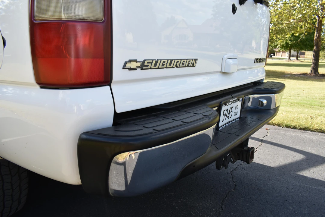 2001 Chevrolet Suburban 8th Gen - Image 31 of 31