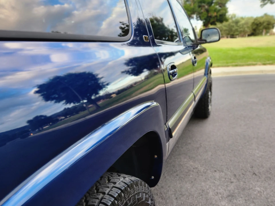 2001 Chevrolet Suburban 9th Gen - Image 31 of 31