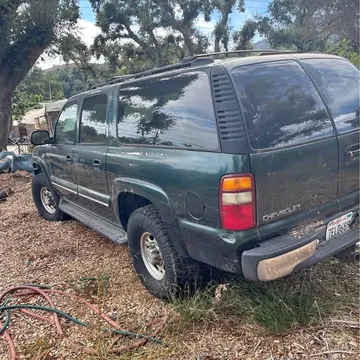 2001 Chevrolet Suburban 2500 · LT Sport Utility 4D