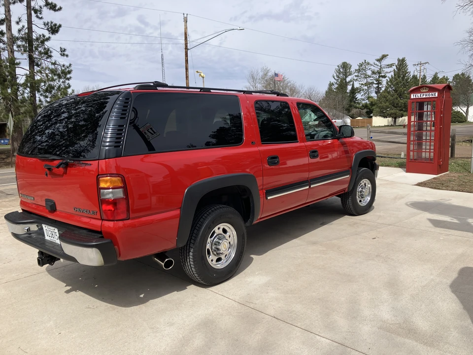 2001 Chevrolet Suburban 9th Gen - Image 7 of 31