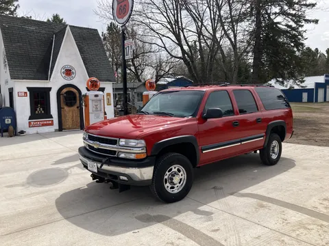 2001 Chevrolet Suburban K2500 LS