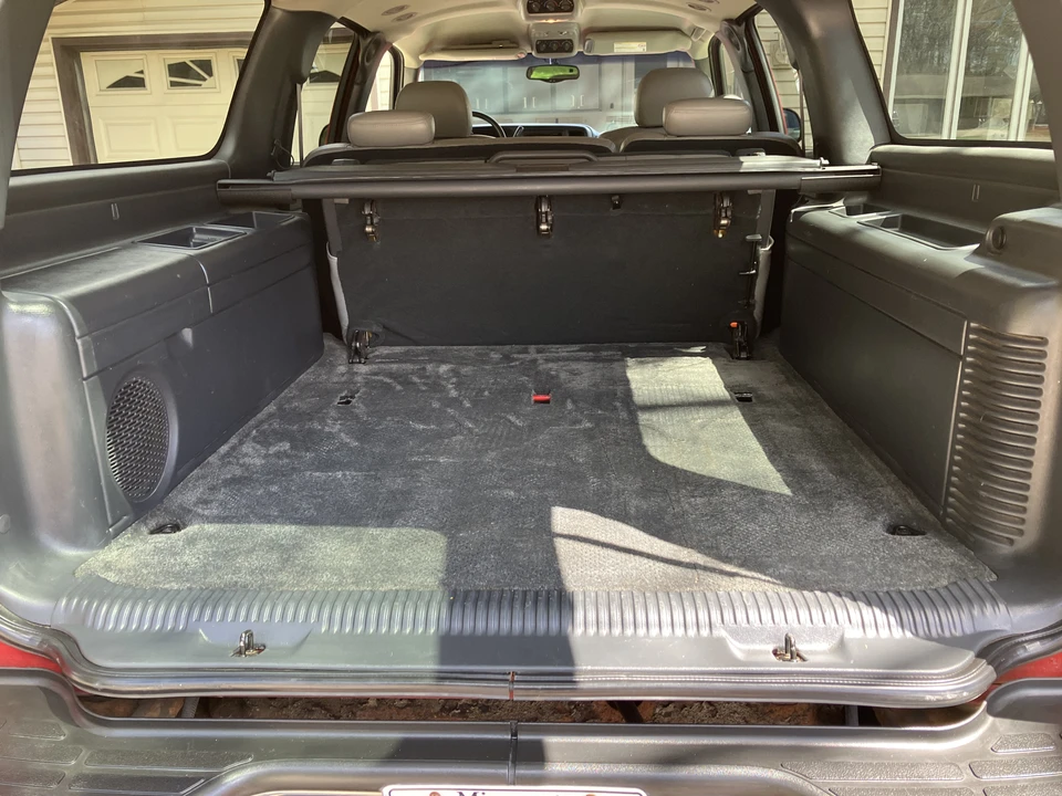 2001 Chevrolet Suburban 9th Gen - Image 29 of 31