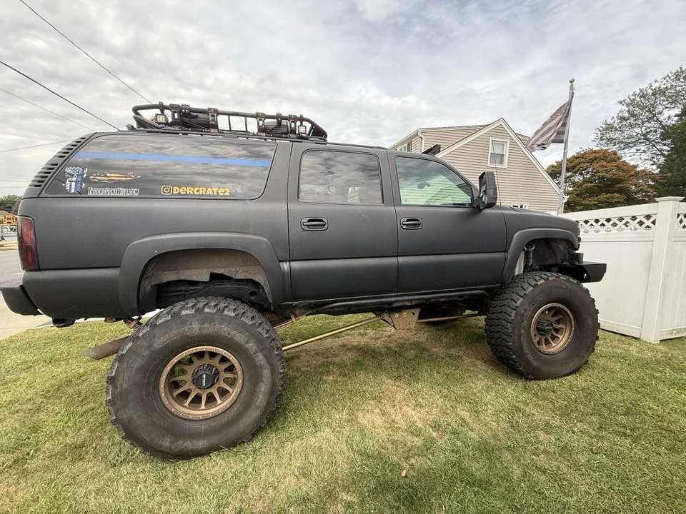 2001 Chevrolet Suburban 9th Gen - Image 7 of 21