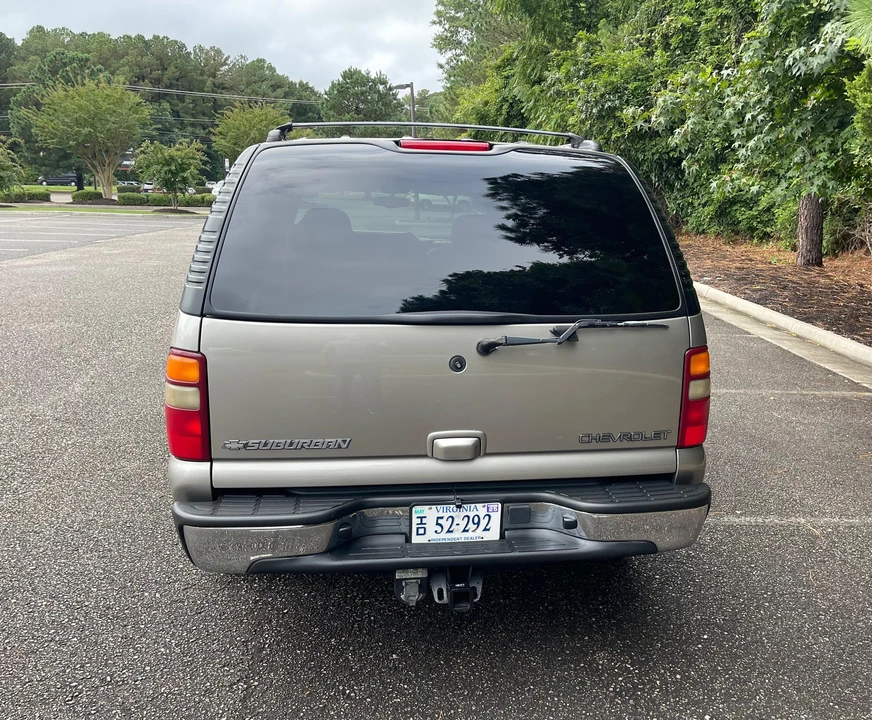 2001 Chevrolet Suburban 9th Gen - Image 15 of 31