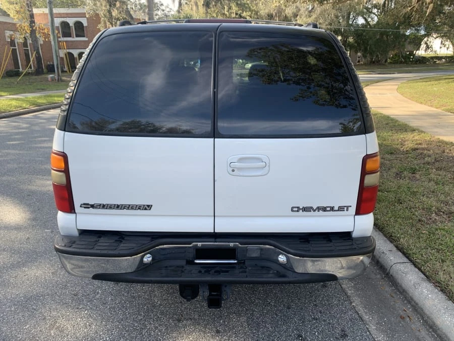 2001 Chevrolet Suburban 9th Gen - Image 4 of 19