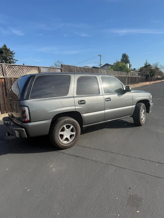 2001 Chevrolet Tahoe 2nd Gen - Image 8 of 20