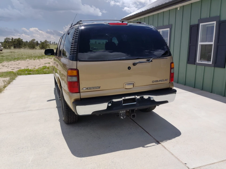 2001 Chevrolet Tahoe 2nd Gen - Image 15 of 31
