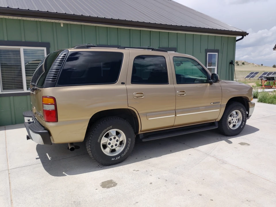 2001 Chevrolet Tahoe 2nd Gen - Image 22 of 31