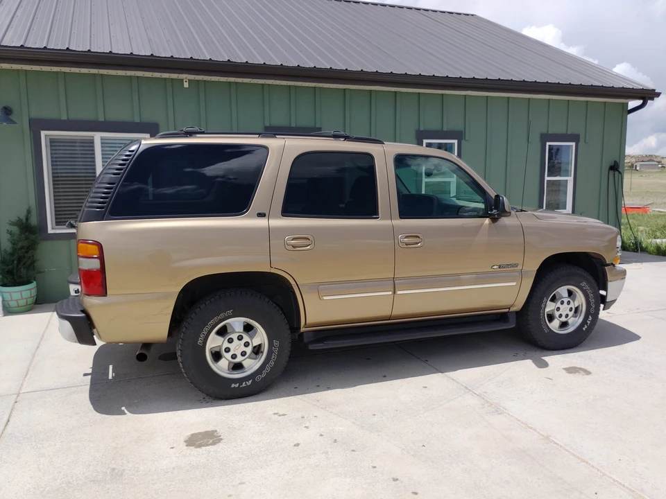 2001 Chevrolet Tahoe 2nd Gen - Image 23 of 31