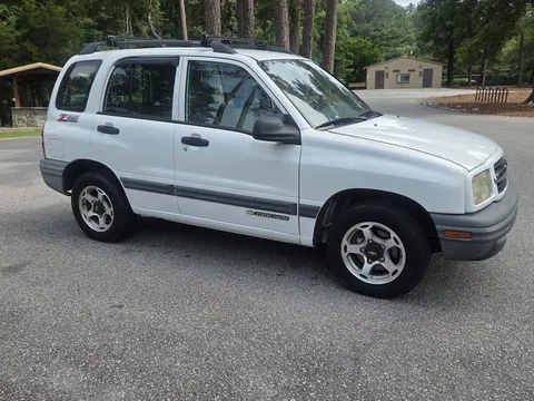 2001 Chevrolet Tracker