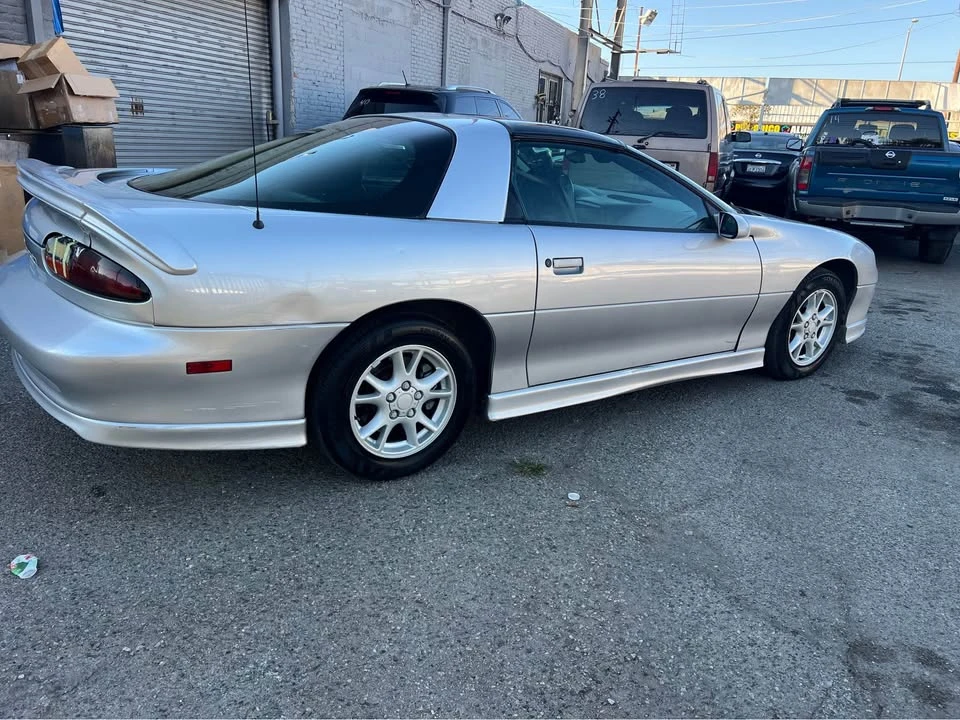 2001 Chevrolet Camaro 4th Gen - Image 4 of 9