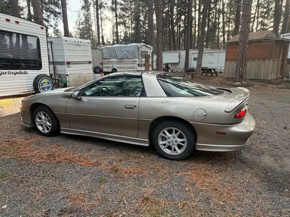 2001 Chevrolet Camaro 4th Gen - Image 7 of 8
