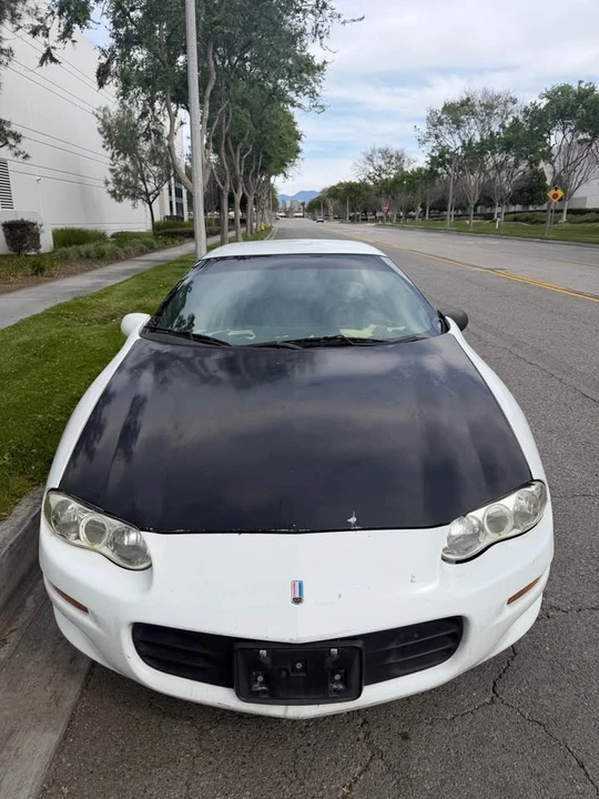 2001 Chevrolet Camaro 4th Gen - Image 2 of 9