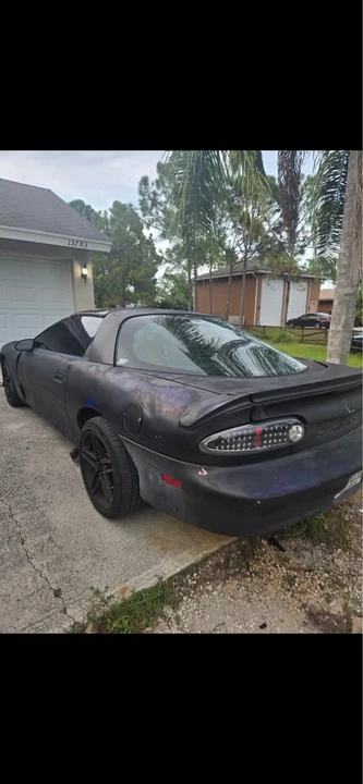 2001 Chevrolet Camaro 4th Gen - Image 2 of 2