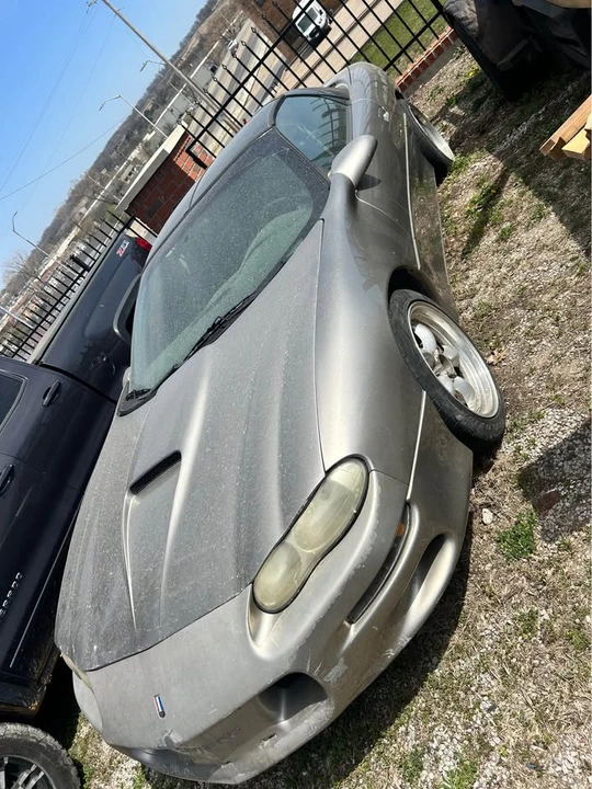 2001 Chevrolet Camaro 4th Gen - Image 2 of 8