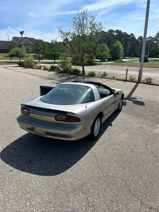 2001 Chevrolet Camaro 4th Gen - Image 3 of 7